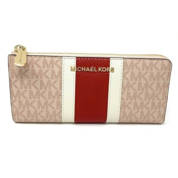 Michael Kors Handbags - Michael Kors Large Jet Set Travel Pink Wallet